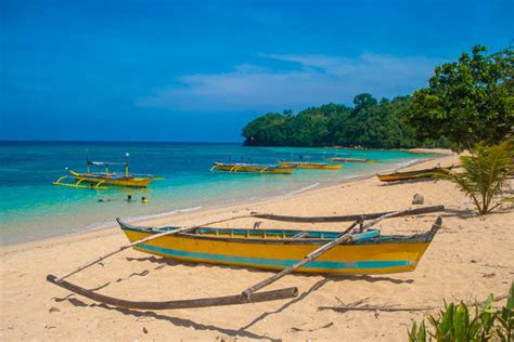 CATANDUANES: The Unseen Beaches of Virac .